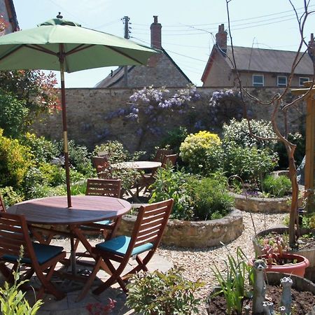 The Old Bakehouse Bed & Breakfast Colyton Bagian luar foto