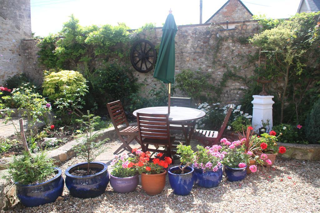The Old Bakehouse Bed & Breakfast Colyton Bagian luar foto