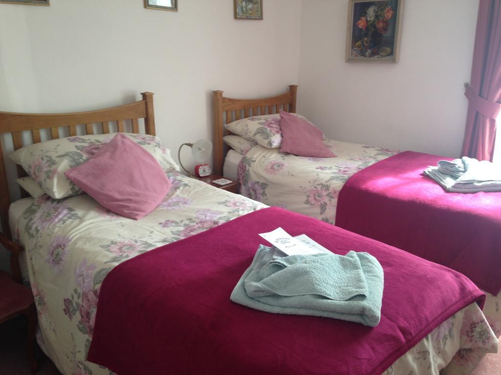 The Old Bakehouse Bed & Breakfast Colyton Bagian luar foto