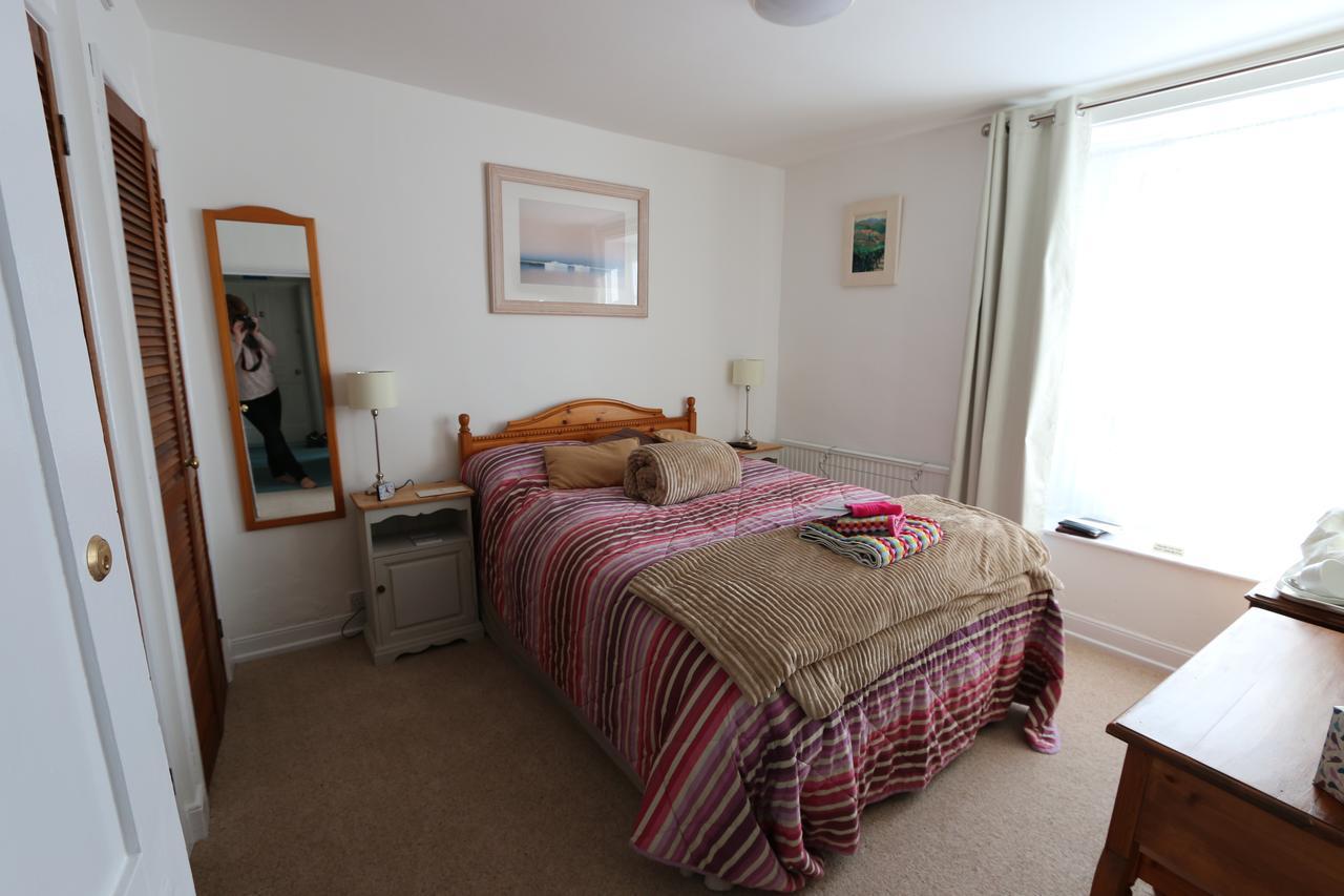 The Old Bakehouse Bed & Breakfast Colyton Bagian luar foto