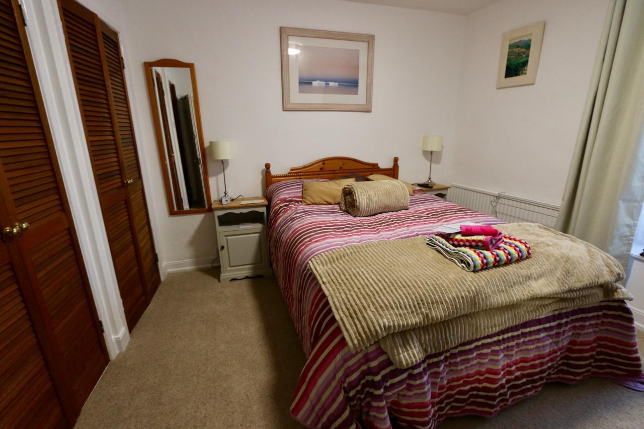 The Old Bakehouse Bed & Breakfast Colyton Bagian luar foto