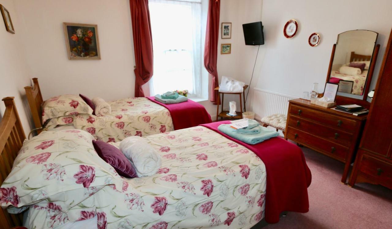 The Old Bakehouse Bed & Breakfast Colyton Bagian luar foto