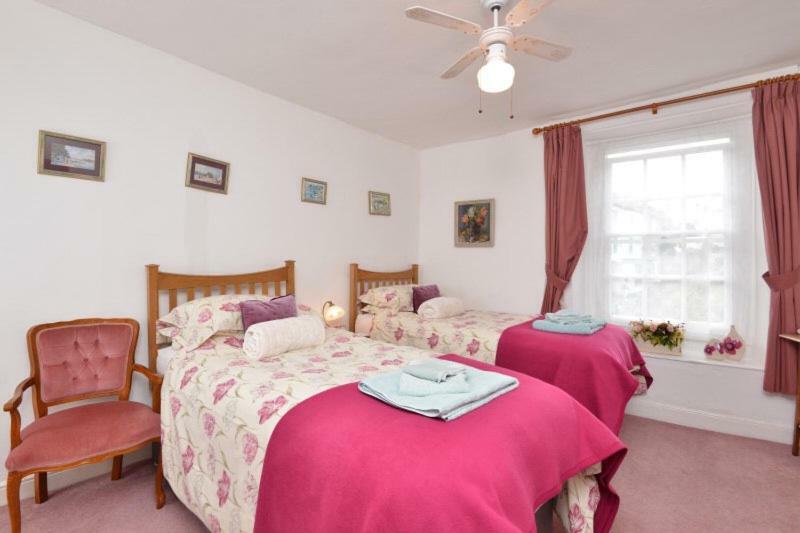 The Old Bakehouse Bed & Breakfast Colyton Bagian luar foto