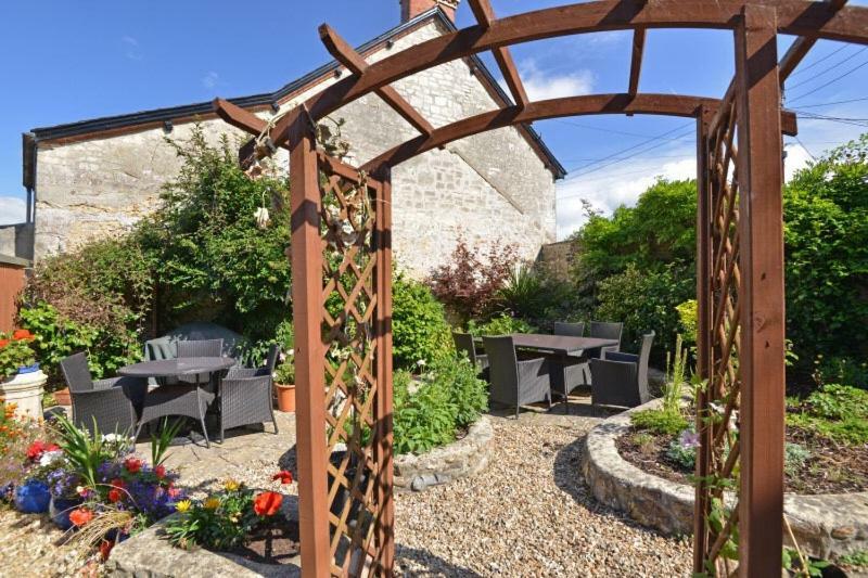 The Old Bakehouse Bed & Breakfast Colyton Bagian luar foto