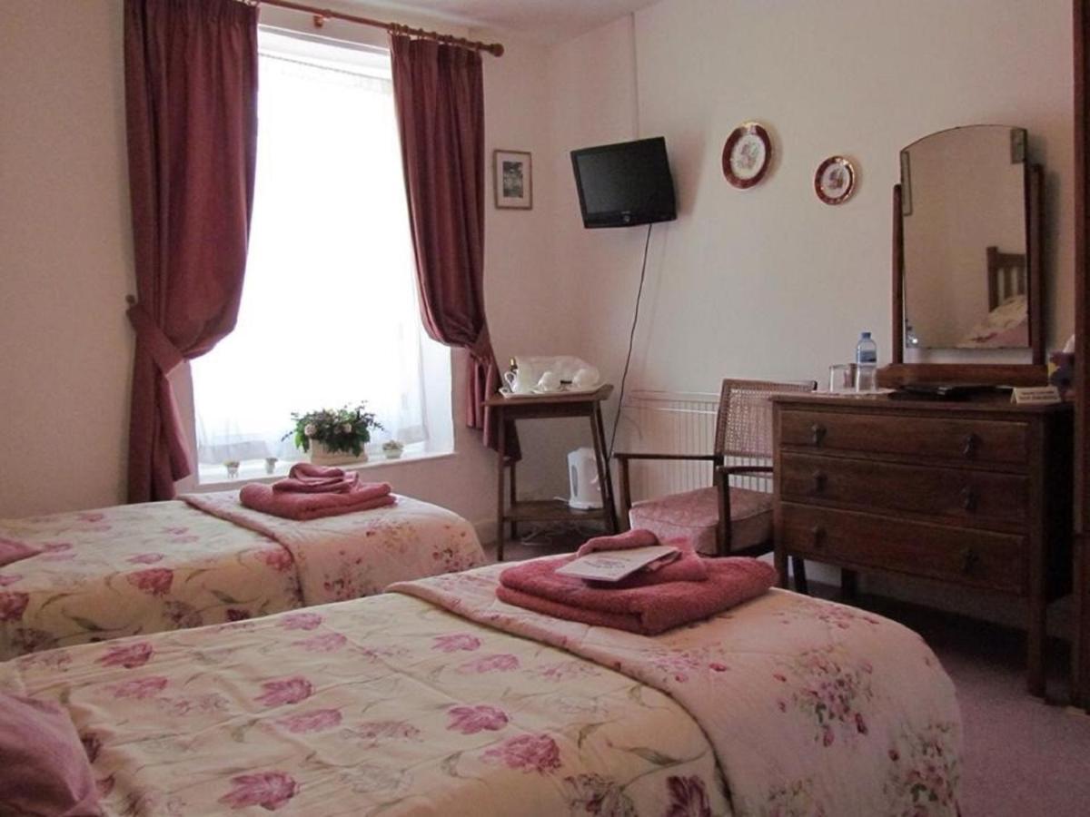 The Old Bakehouse Bed & Breakfast Colyton Bagian luar foto